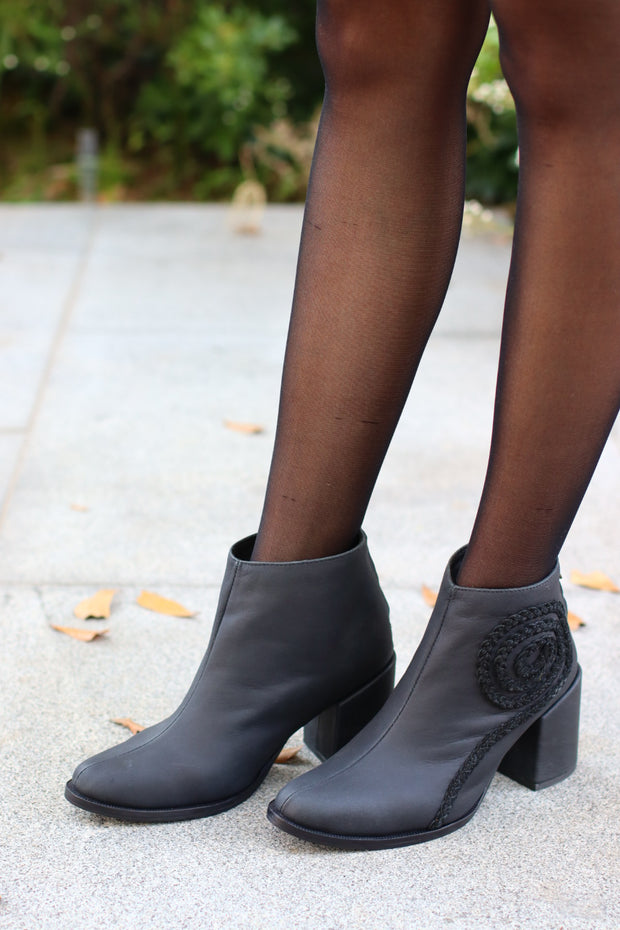 Bootie Emma Negro