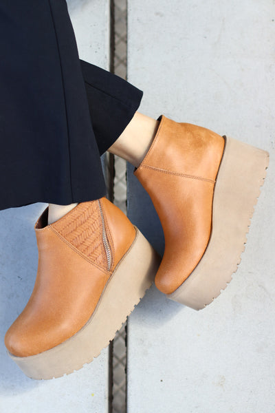 Bootie Noah Caramelo (NUEVO)