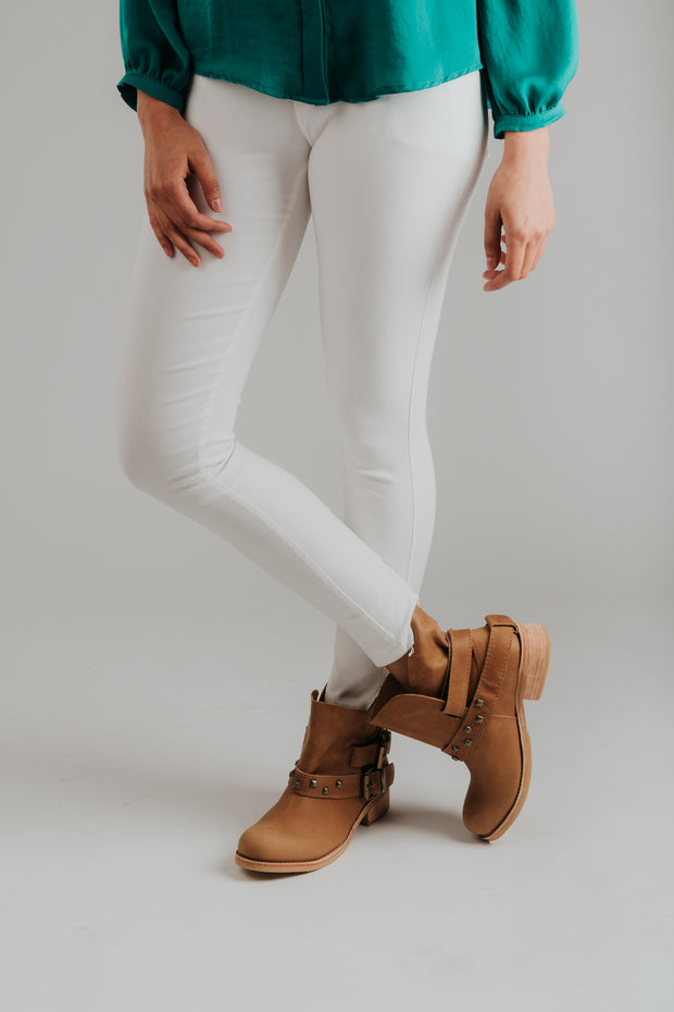 Bootie Isidora Toffe